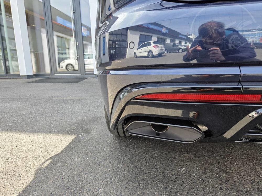 2025 Volkswagen TOUAREG - 28