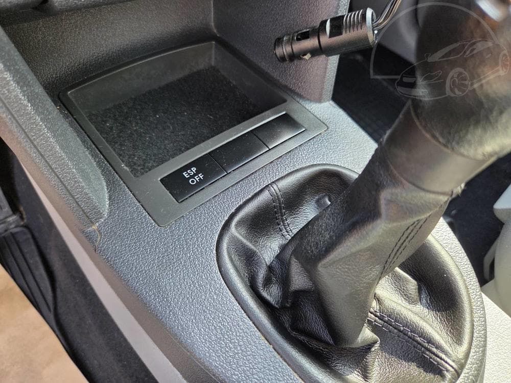 2008 Volkswagen Caddy - 25