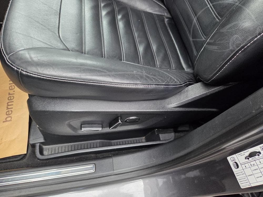 2015 Ford GALAXY - 14