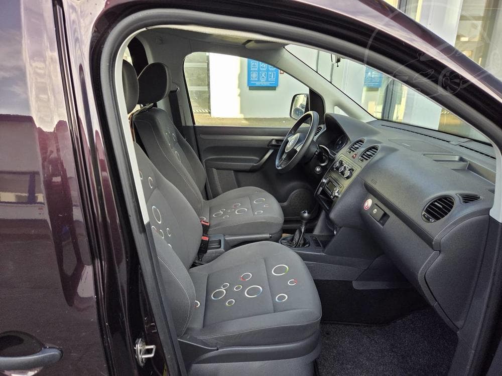 2011 Volkswagen CADDY - 17