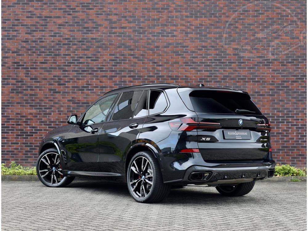 2025 BMW X5 - 4