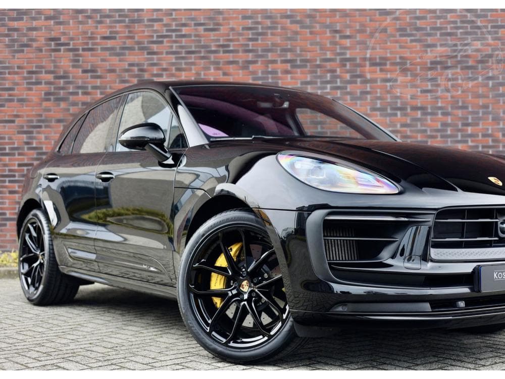 2022 Porsche MACAN - 16