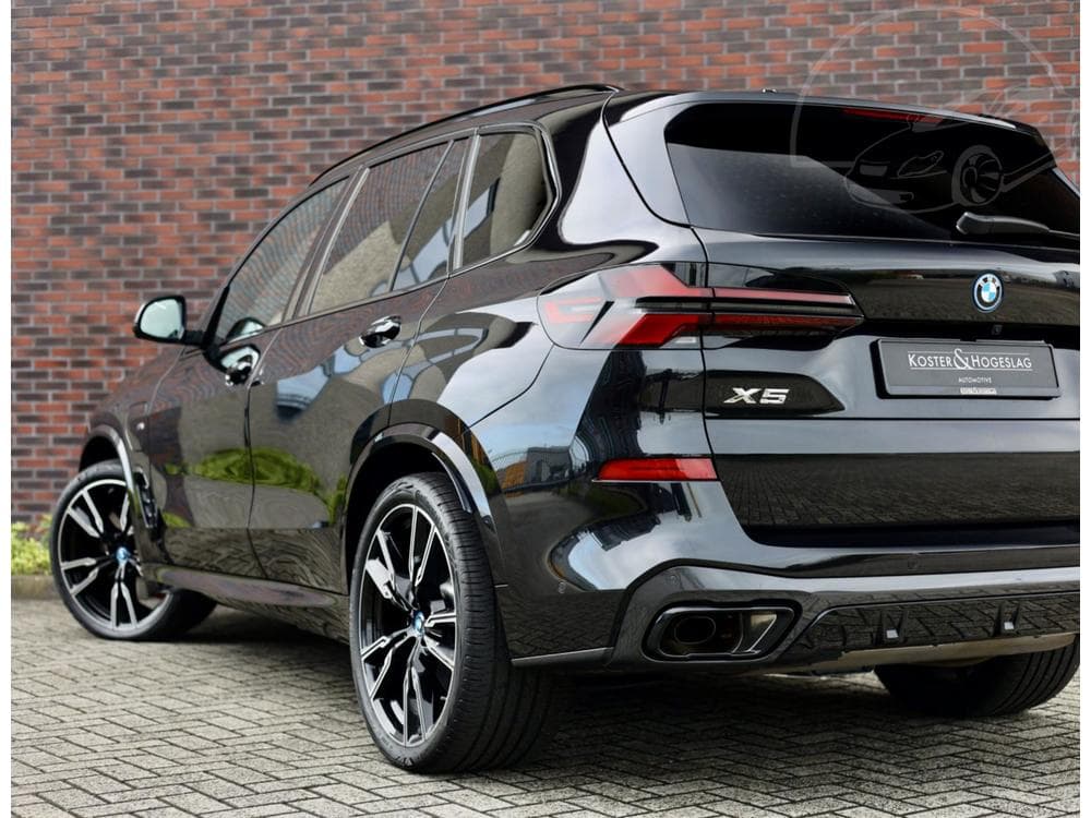 2025 BMW X5 - 22