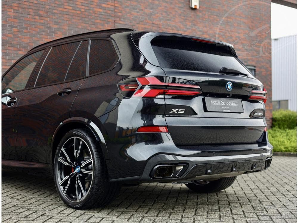 2025 BMW X5 - 22