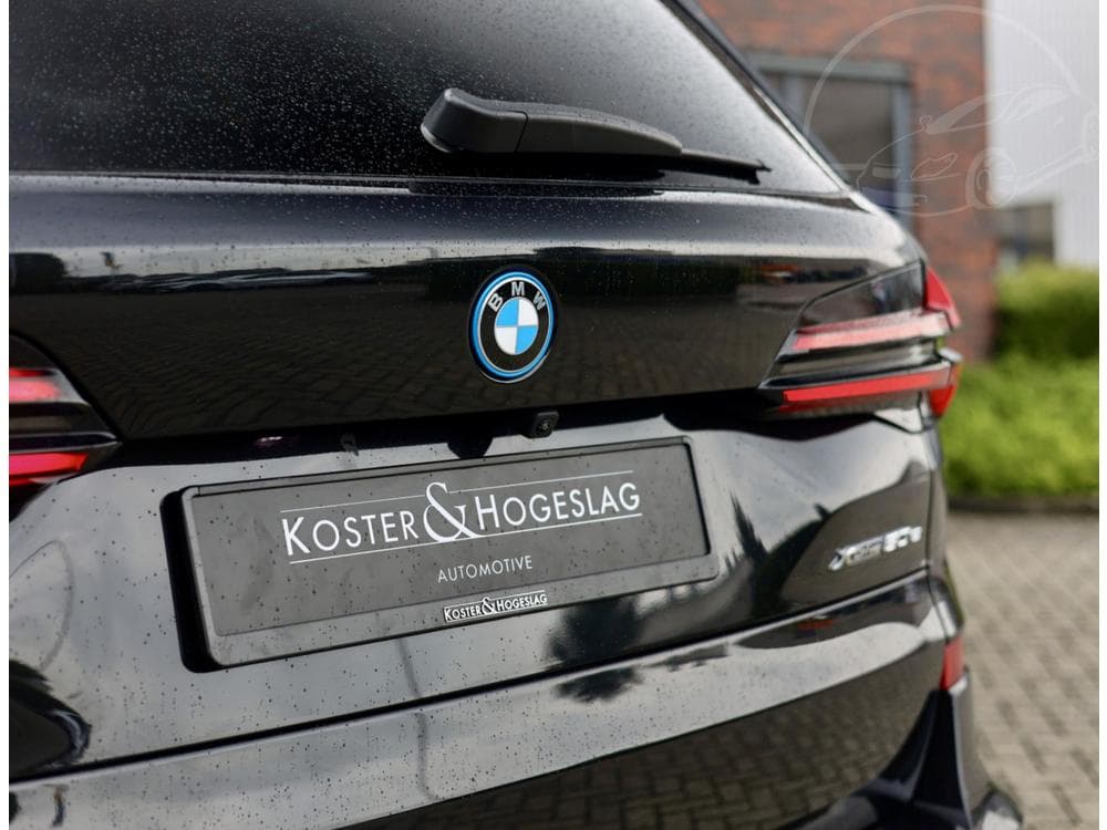 2025 BMW X5 - 25