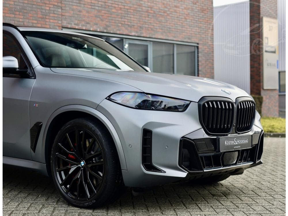 2024 BMW X5 - 25