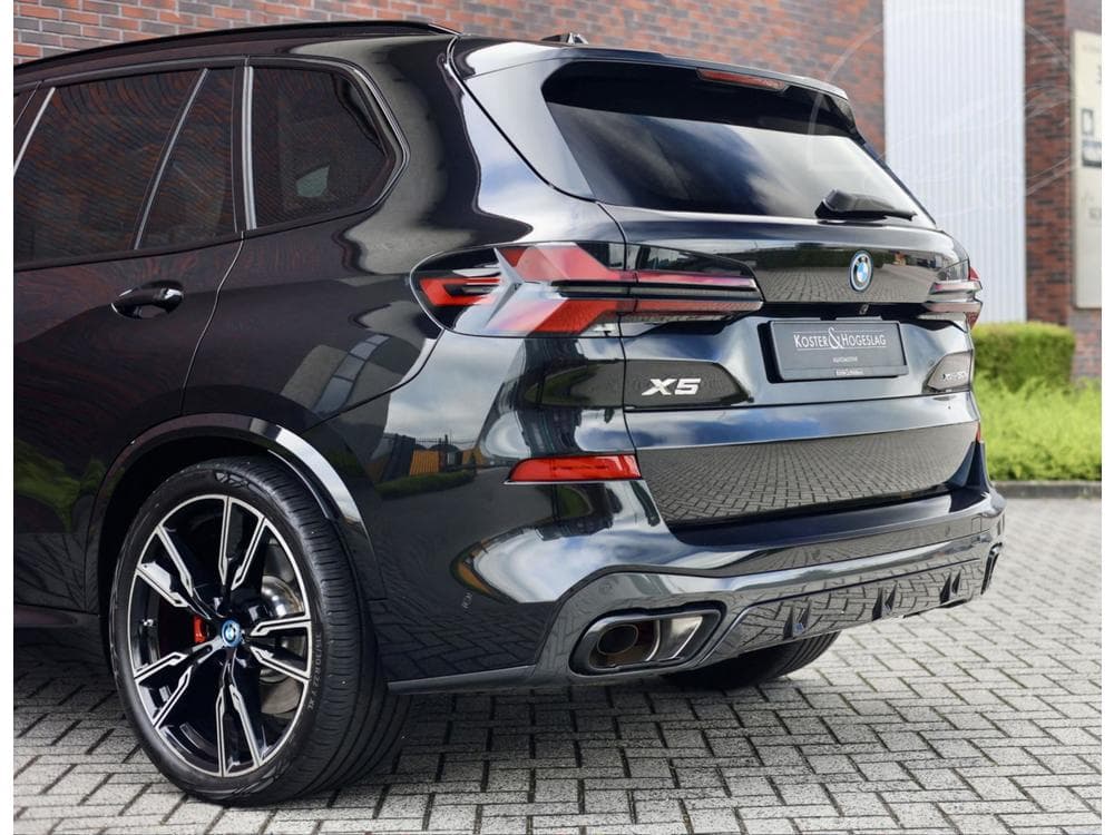 2025 BMW X5 - 28