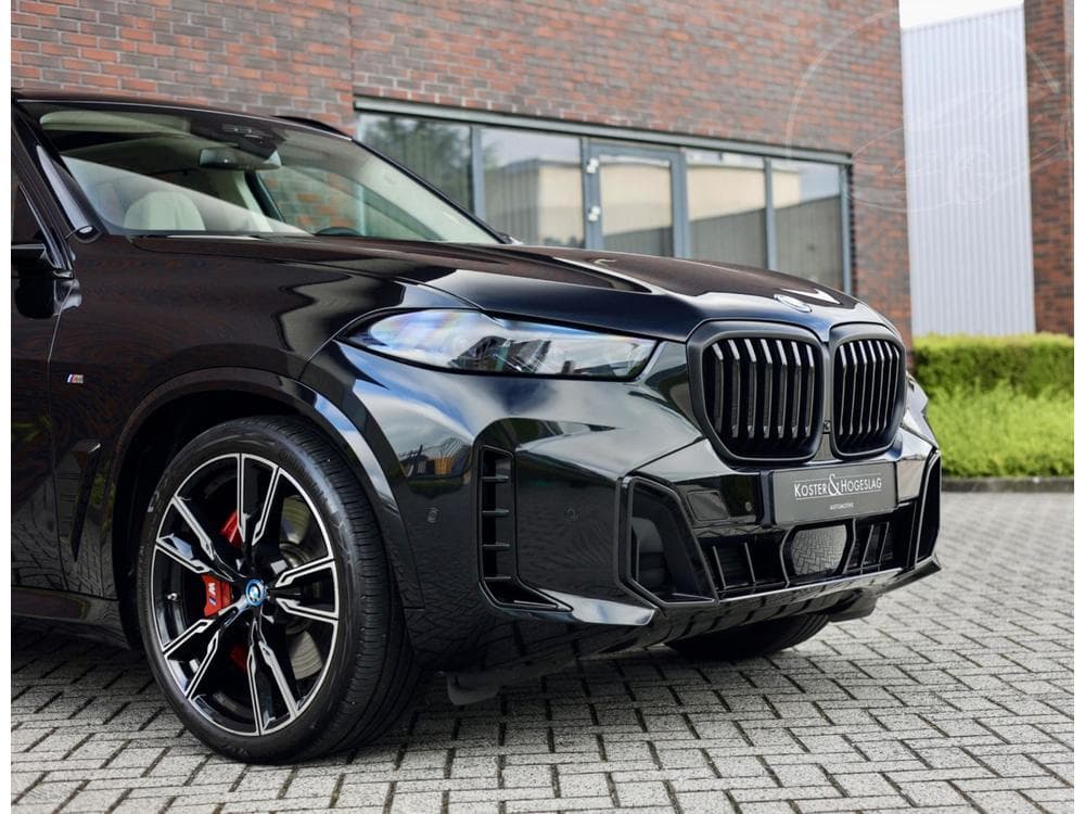 2025 BMW X5 - 31