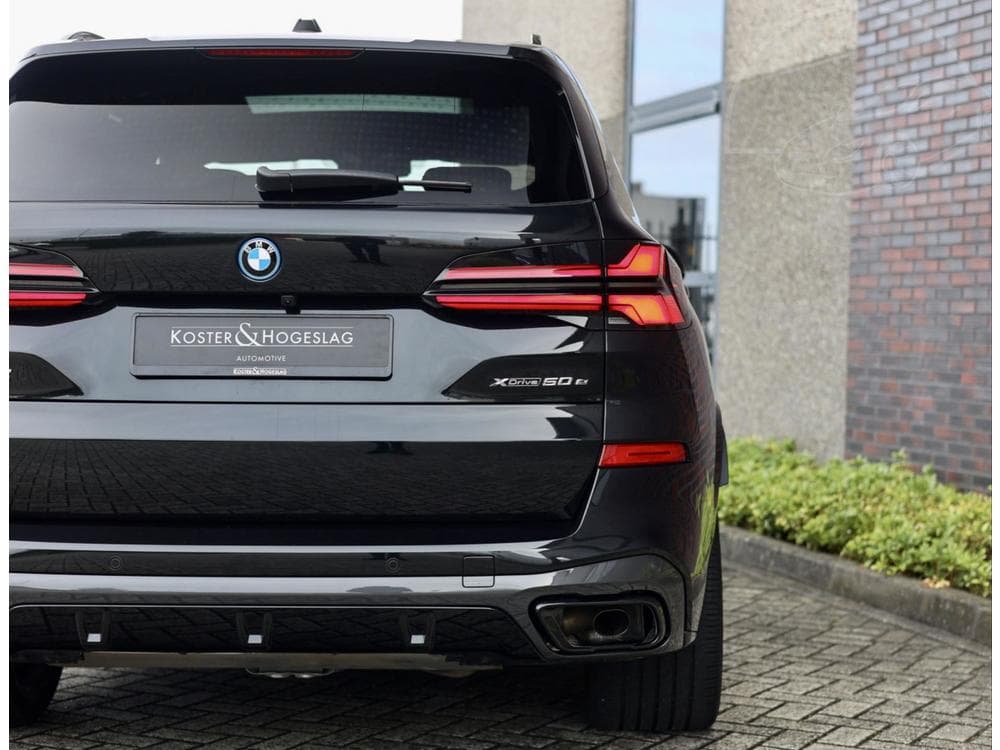 2025 BMW X5 - 34
