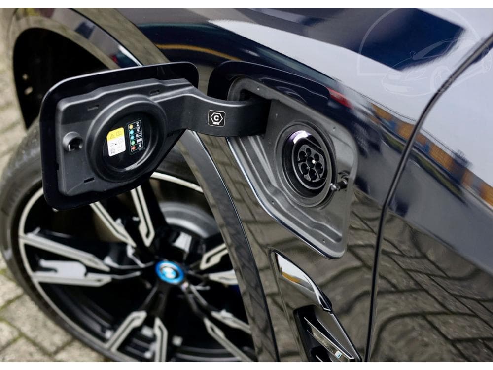 2023 BMW X5 - 34
