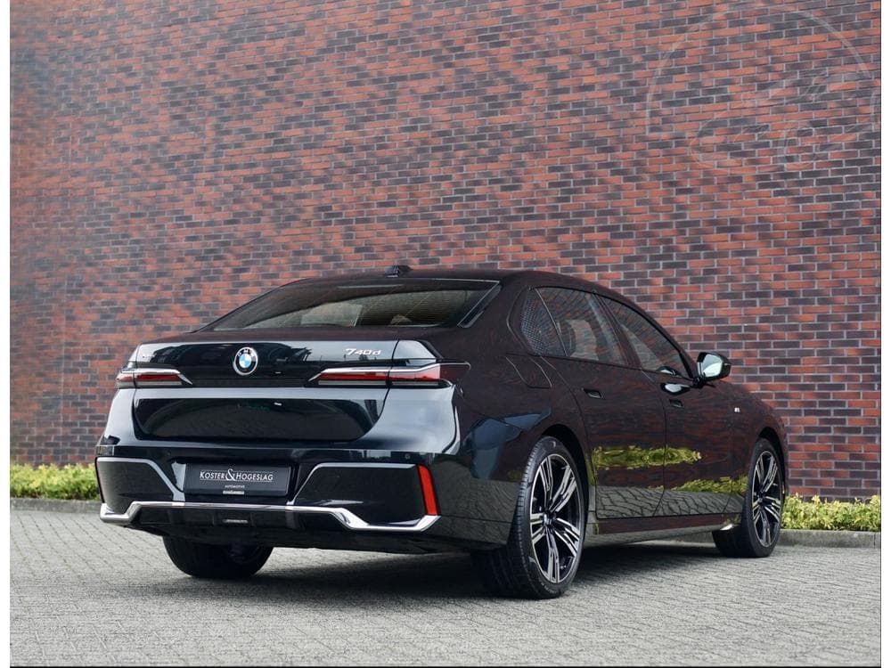 2023 BMW 7-SERIES - 25