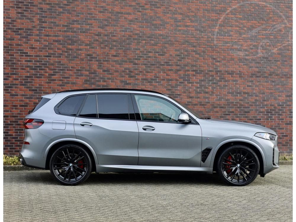 2024 BMW X5 - 43