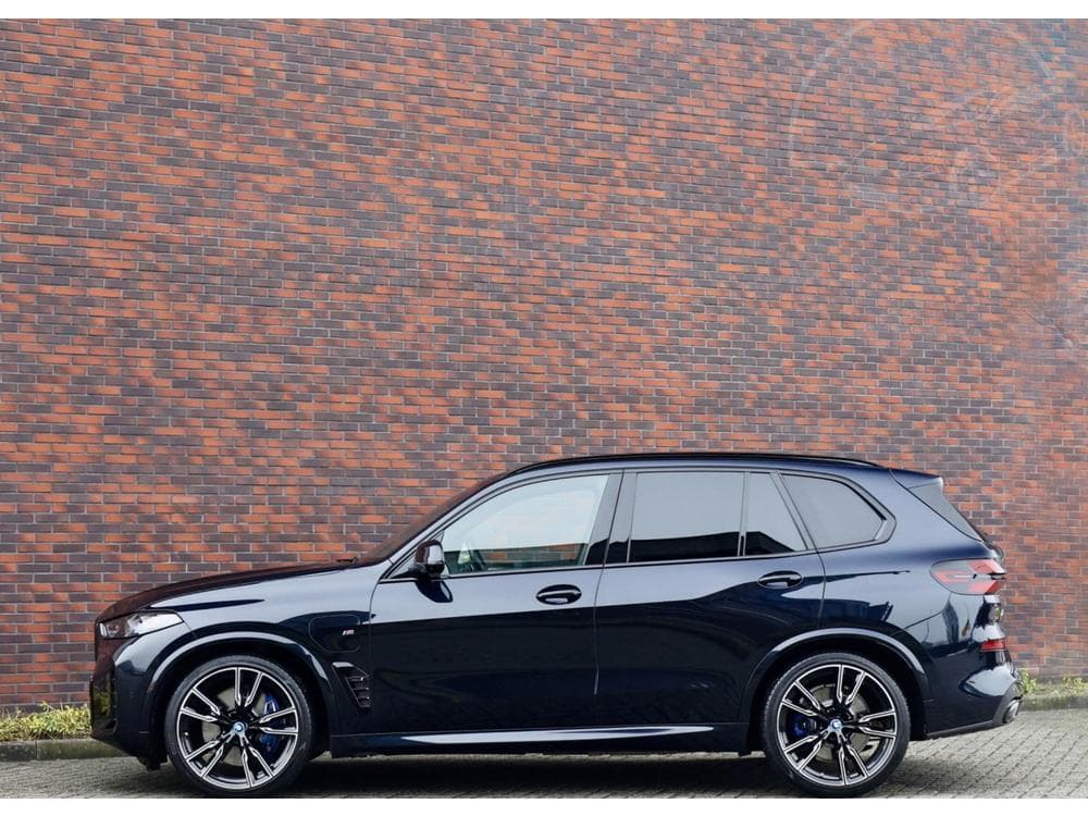 2023 BMW X5 - 46
