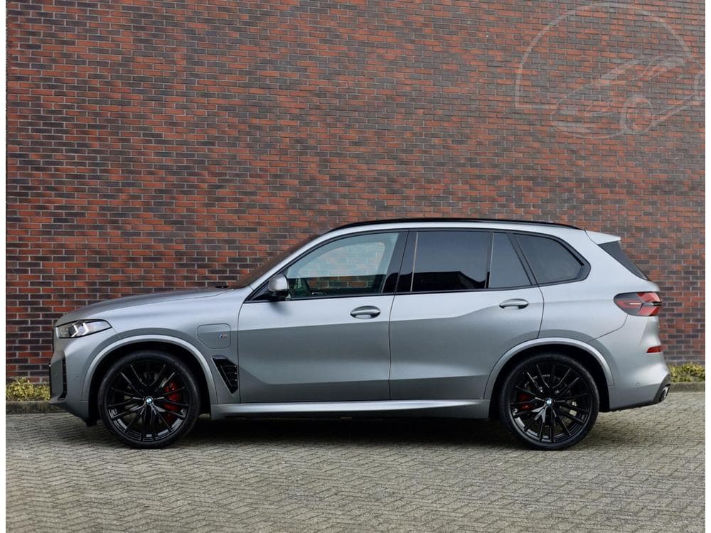 2024 BMW X5 - 46