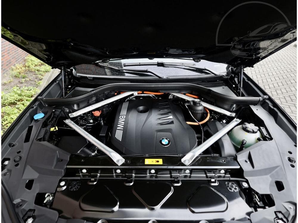 2025 BMW X5 - 49