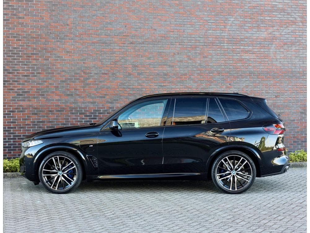2024 BMW X5 - 52