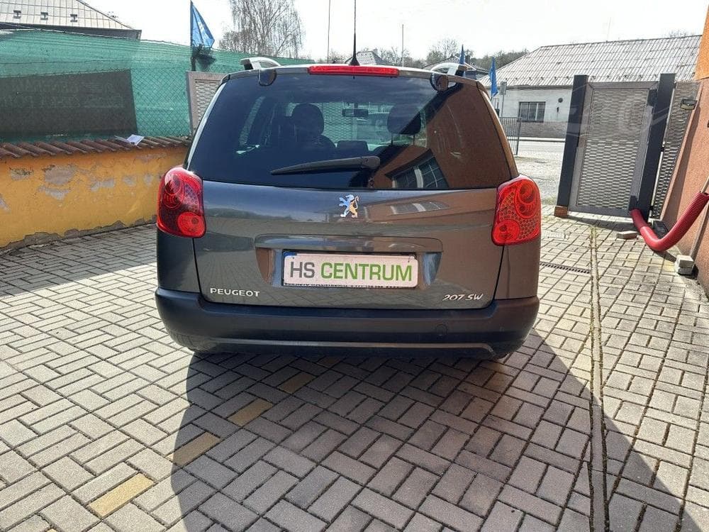 2008 Peugeot 207 - 6