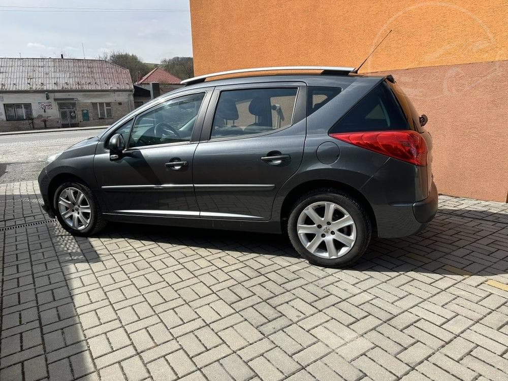 2008 Peugeot 207 - 9
