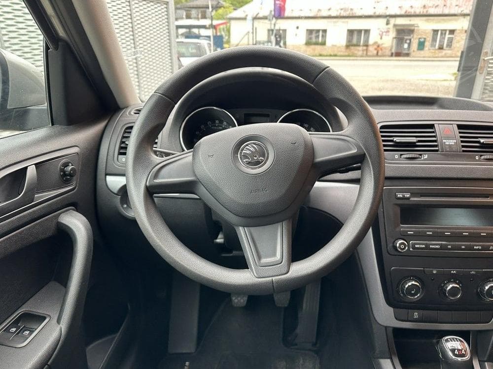 2015 Škoda YETI - 21