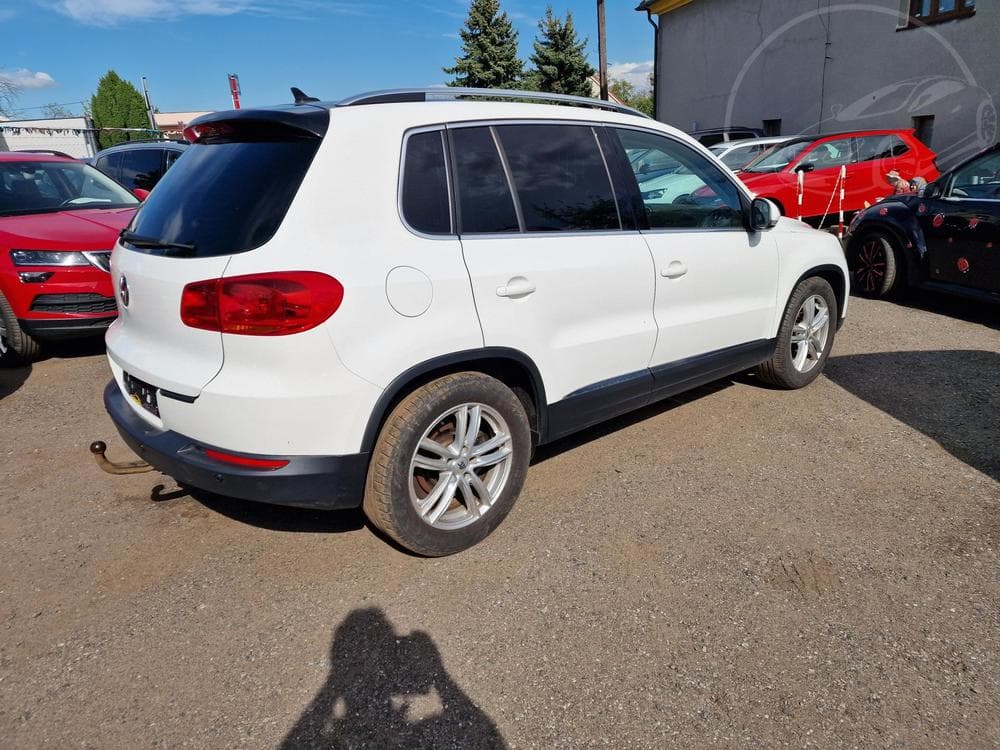 2013 Volkswagen TIGUAN - 4