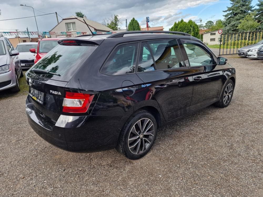 2015 Škoda FABIA - 4