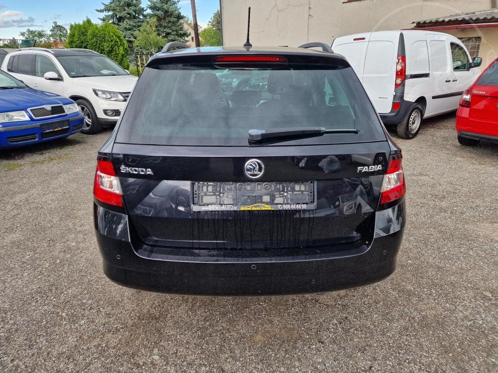 2015 Škoda FABIA - 5