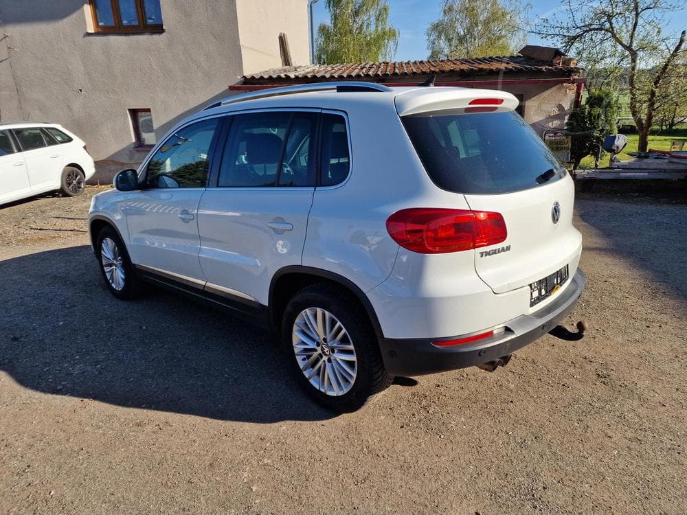 2015 Volkswagen TIGUAN - 16