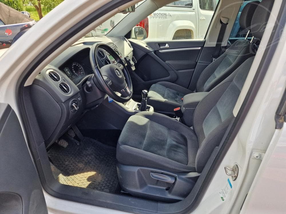 2013 Volkswagen TIGUAN - 7