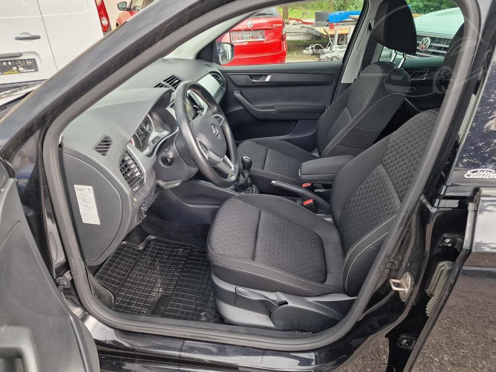 2015 Škoda FABIA - 7
