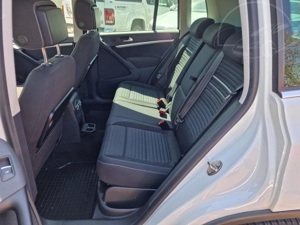 2015 Volkswagen TIGUAN - 22
