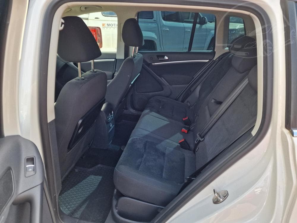 2013 Volkswagen TIGUAN - 8