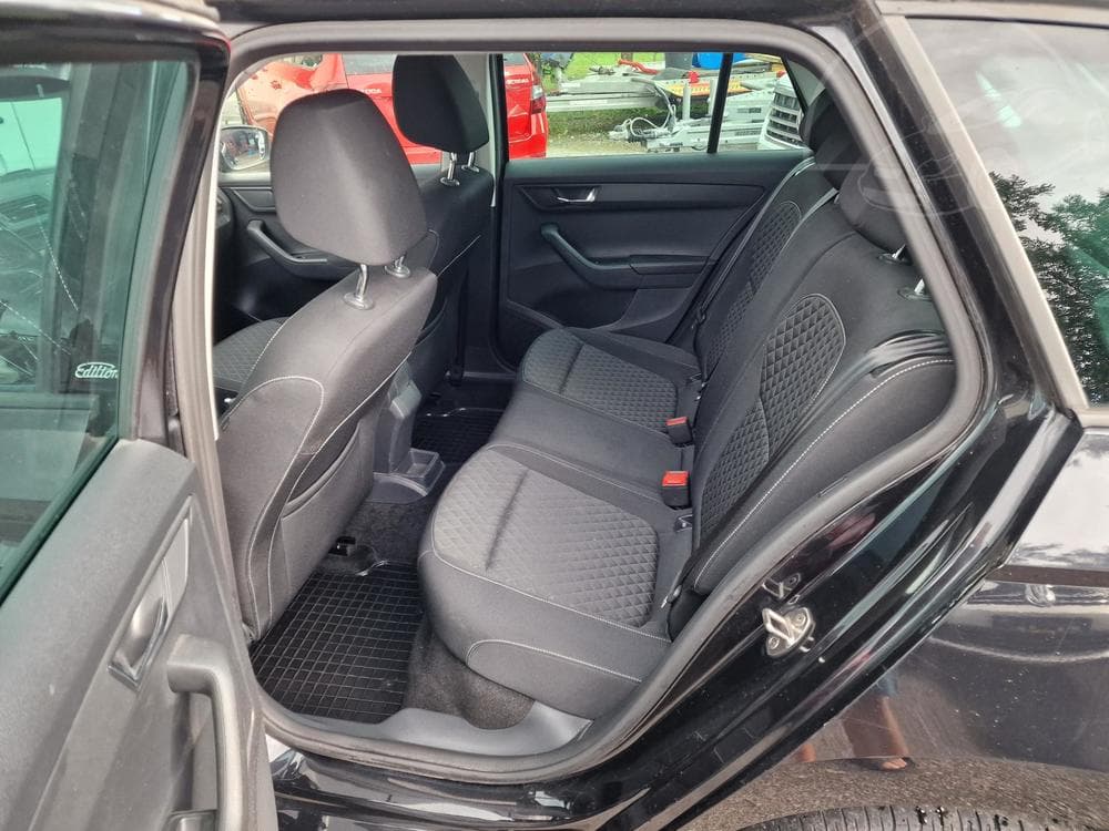 2015 Škoda FABIA - 8