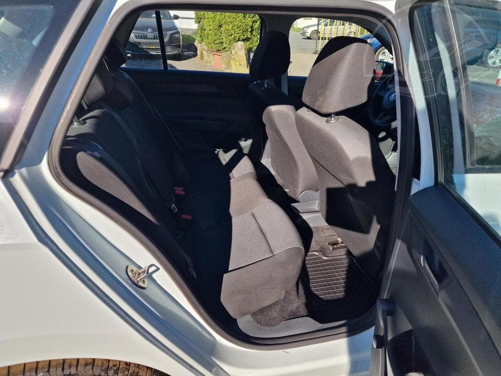 2016 Škoda FABIA - 17