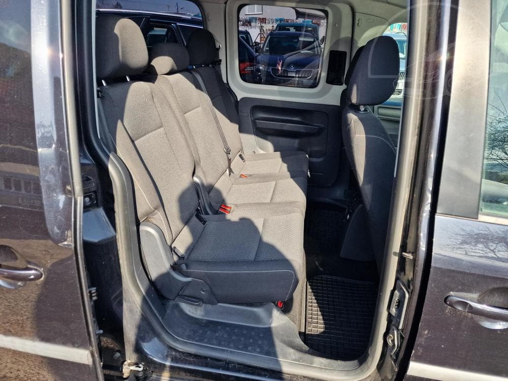 2016 Volkswagen CADDY - 11
