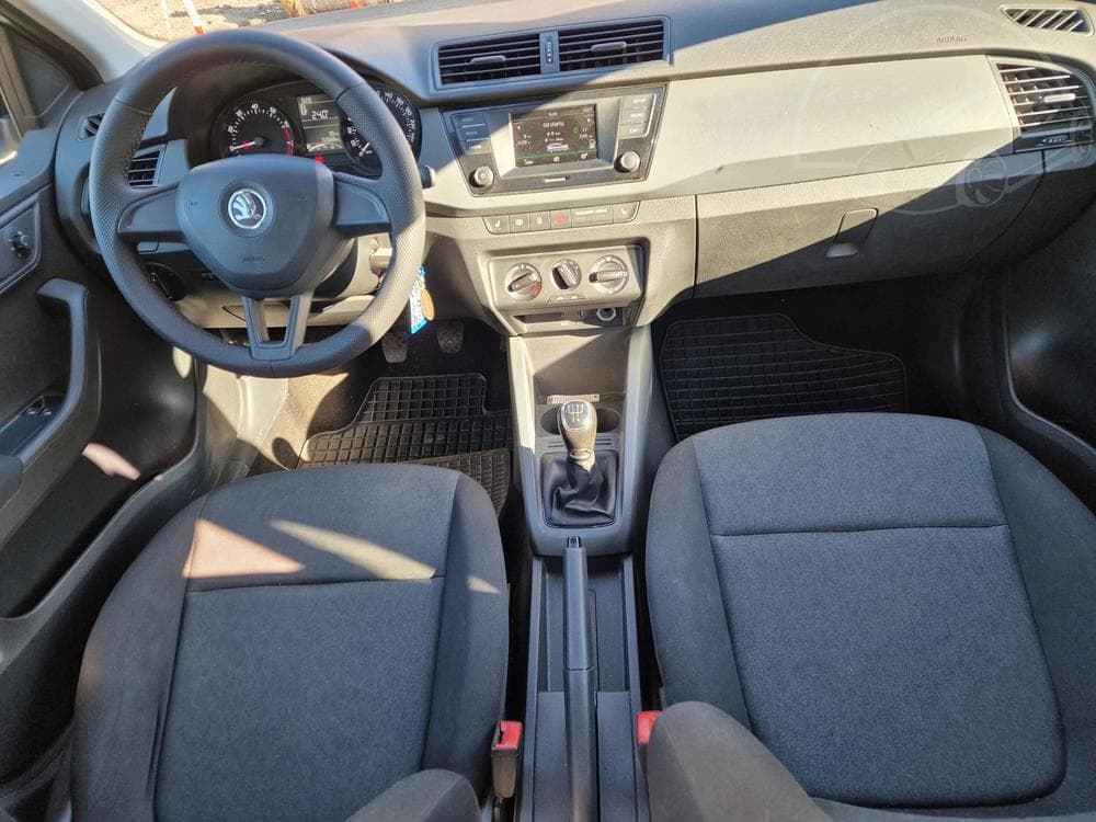 2016 Škoda FABIA - 21