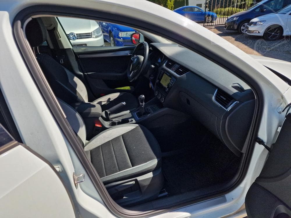 2016 Škoda OCTAVIA - 11