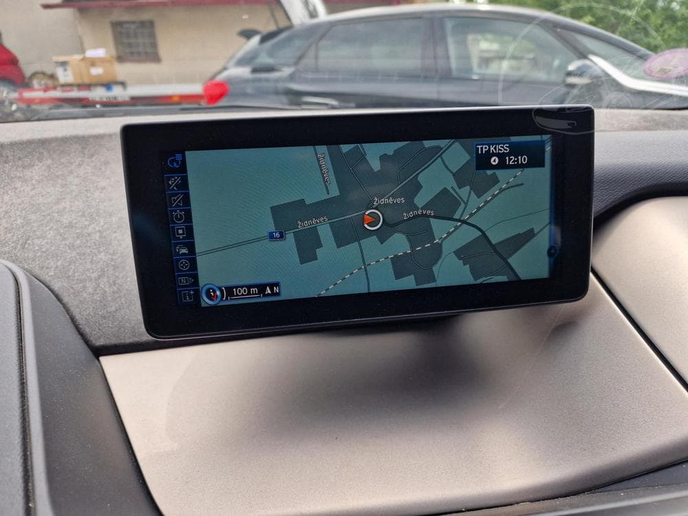 2015 BMW i3 - 11