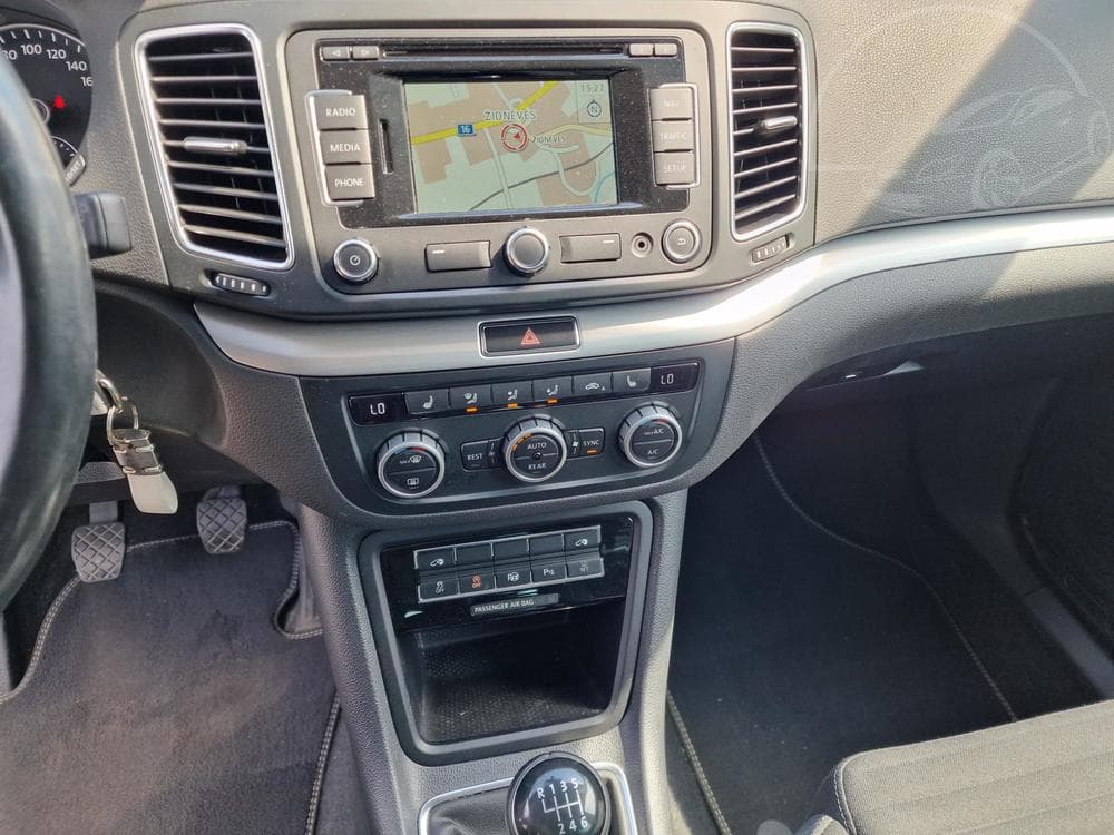 2015 Volkswagen SHARAN - 13