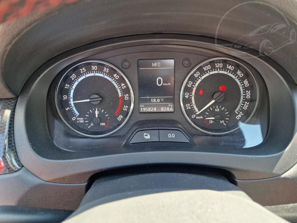 2015 Škoda RAPID - 29