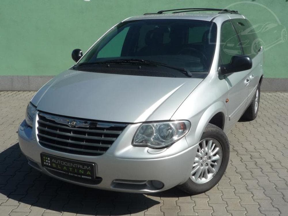 2006 Chrysler Voyager - 2