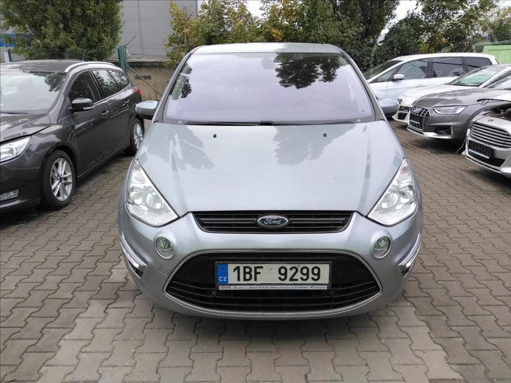 2013 Ford S-MAX - 5