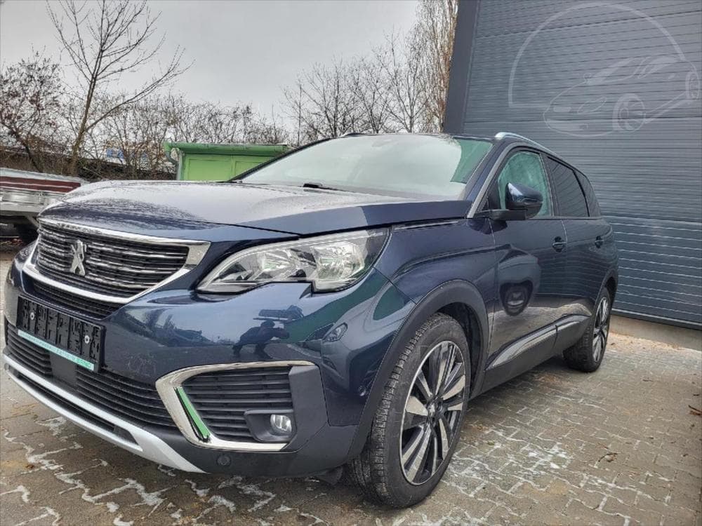 2018 Peugeot 5008 - 7