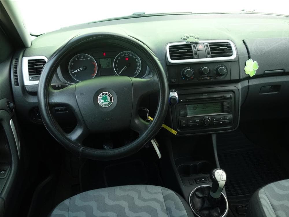 2008 Škoda ROOMSTER - 9
