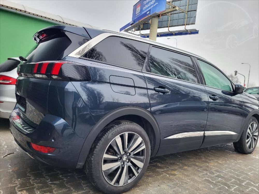 2018 Peugeot 5008 - 9