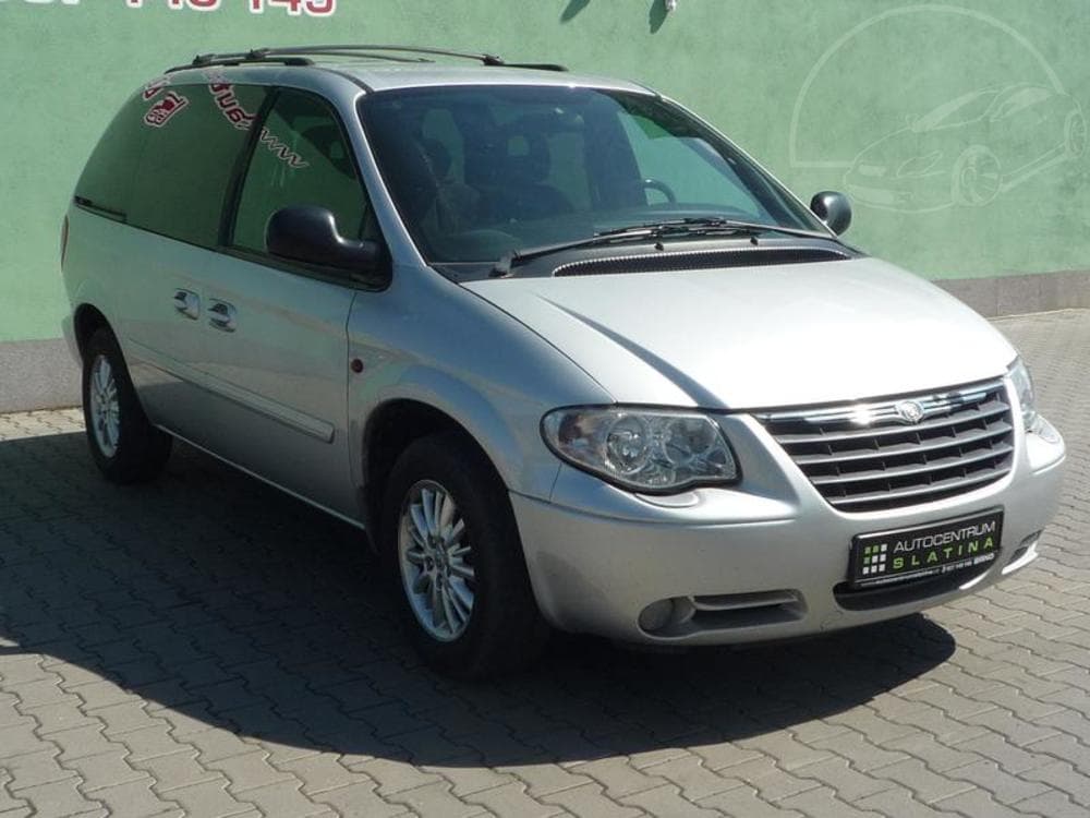 2006 Chrysler Voyager - 9