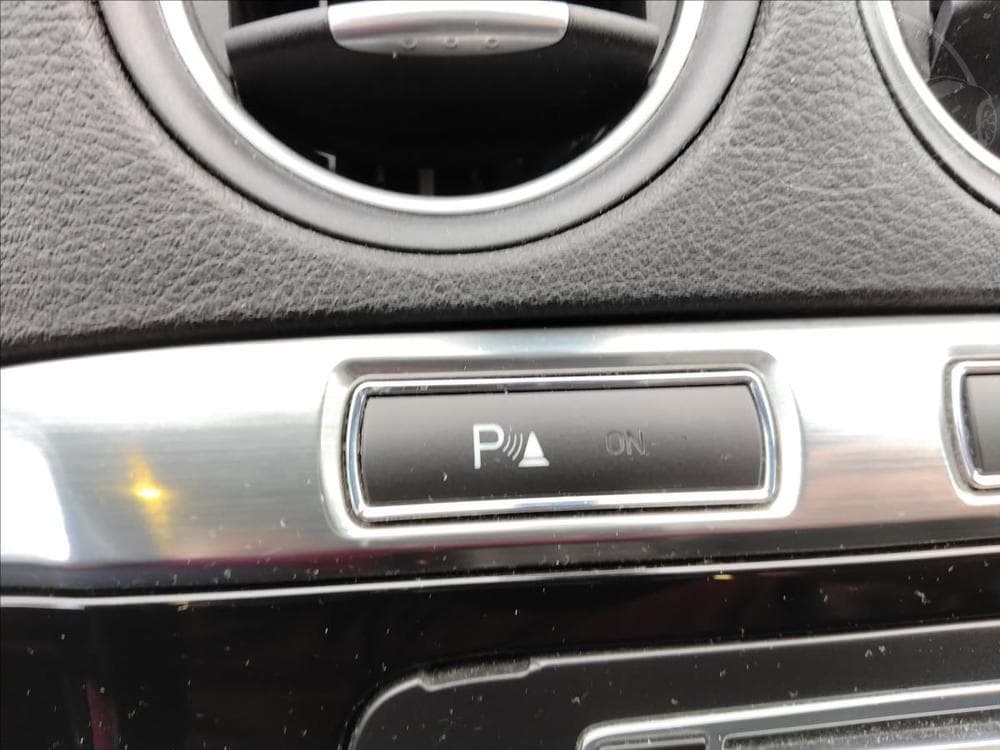 2013 Ford S-MAX - 11
