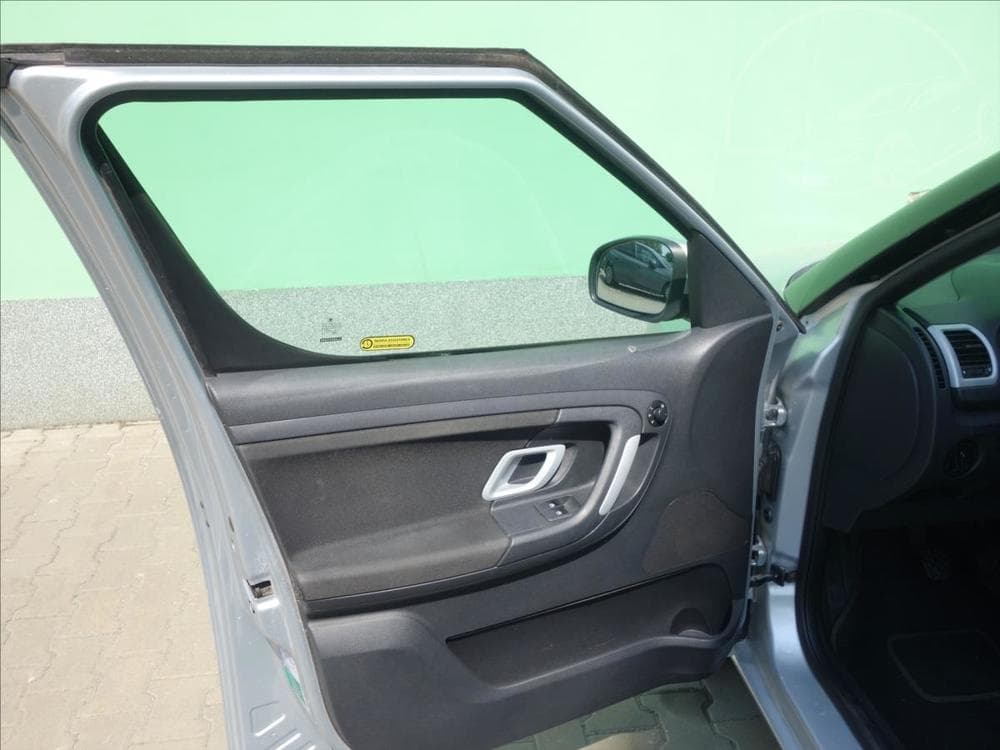 2008 Škoda ROOMSTER - 13