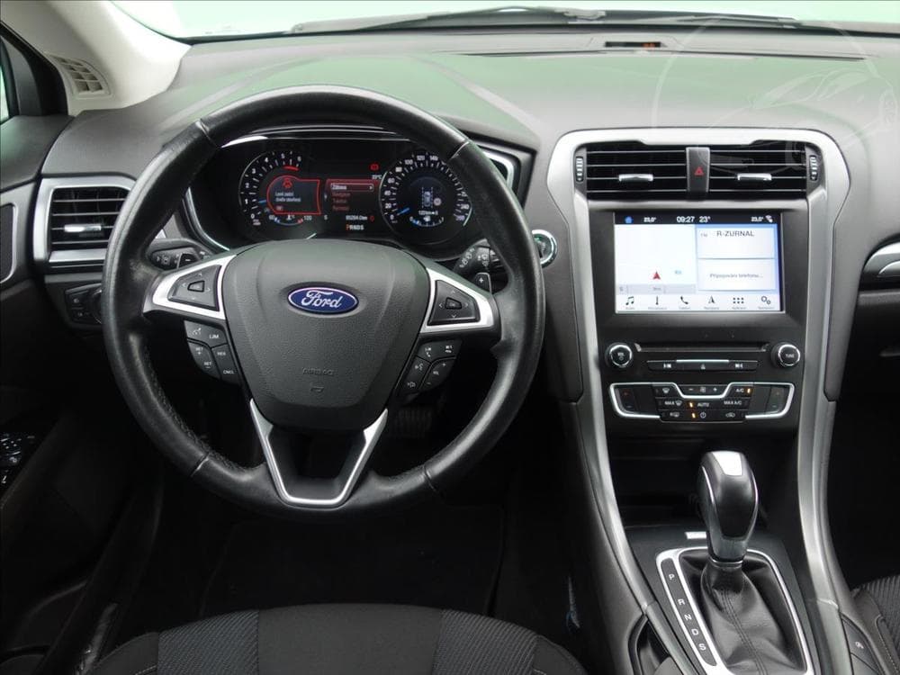 2018 Ford Mondeo - 16