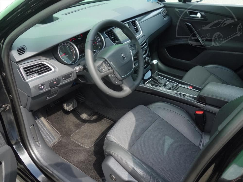 2016 Peugeot 508 - 17