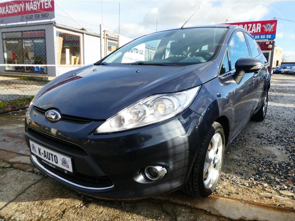 2009 Ford FIESTA